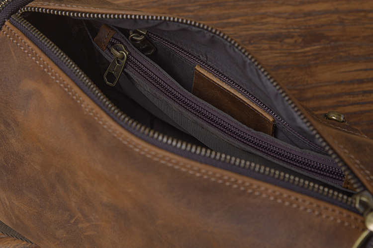 香港狄記皮具 狄記 原創真皮手工 ins郵差包 ins風格包包 頭層牛皮包包 皮革 原創手工真皮 皮件 DEEPKEE 復古真皮手工包