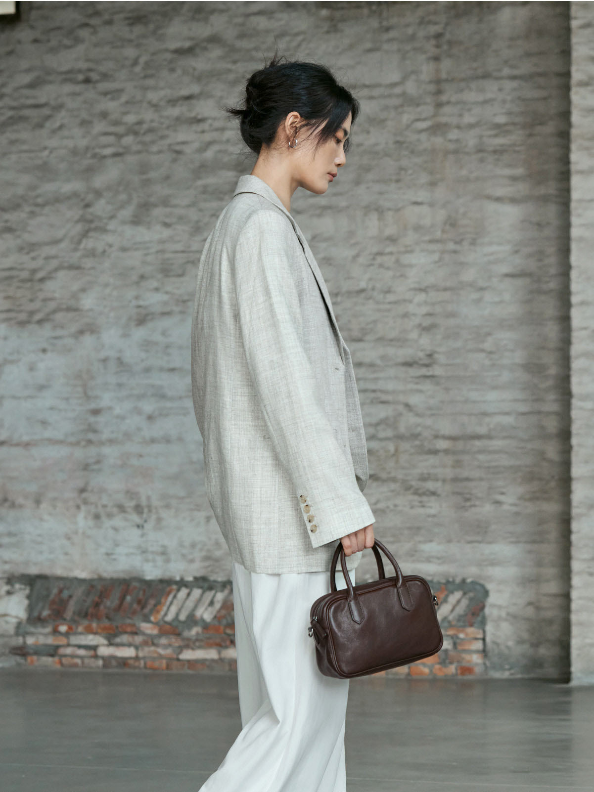 香港狄記皮具 狄記 原創真皮手工 ins郵差包 ins風格包包 頭層牛皮包包 皮革 原創手工真皮 皮件 DEEPKEE 復古真皮手工包