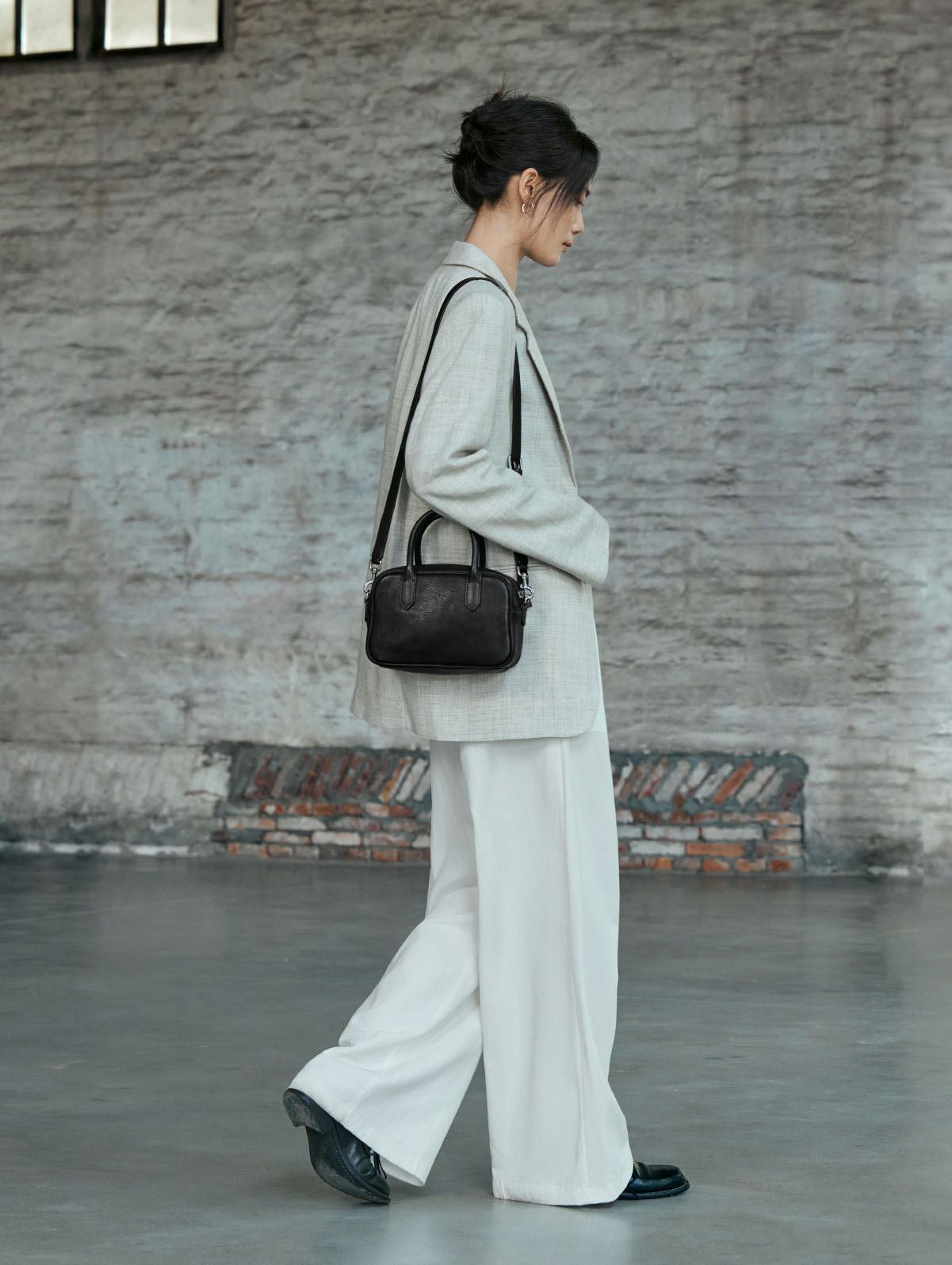 香港狄記皮具 狄記 原創真皮手工 ins郵差包 ins風格包包 頭層牛皮包包 皮革 原創手工真皮 皮件 DEEPKEE 復古真皮手工包