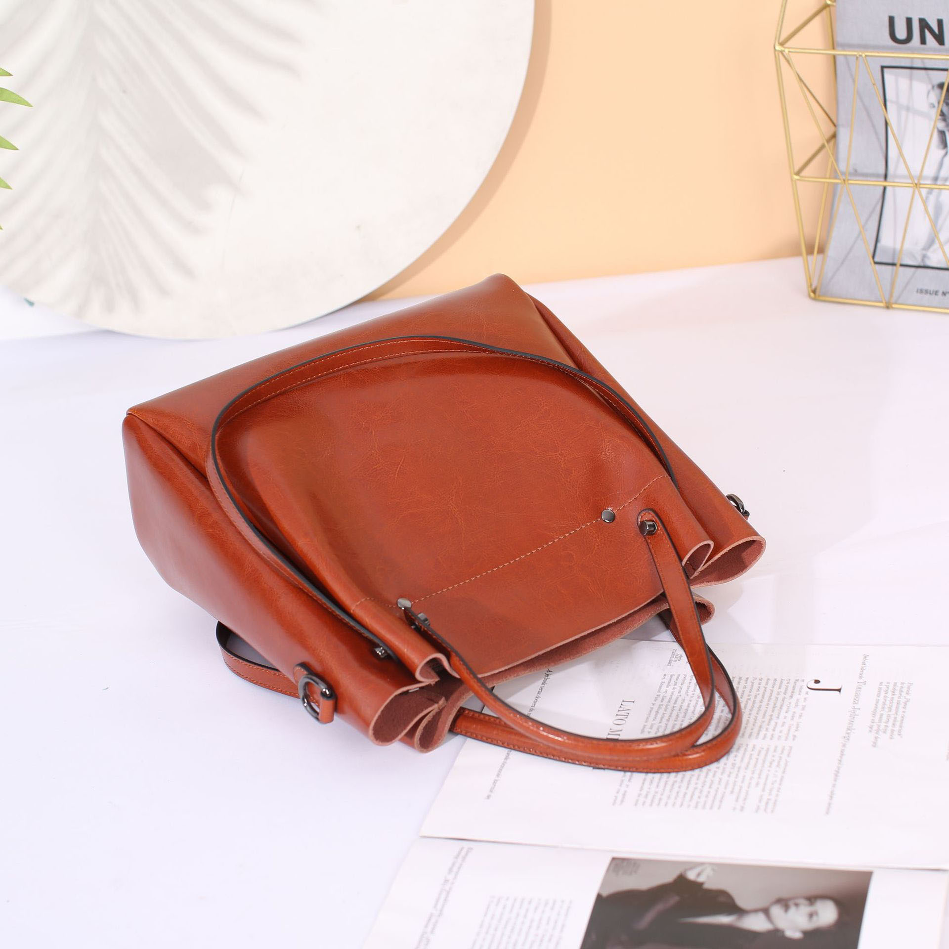 DEEPKEE original nubuck handmade full-grain genuine leather cowhide bag 時尚高級感水桶包真皮女包 0817 號