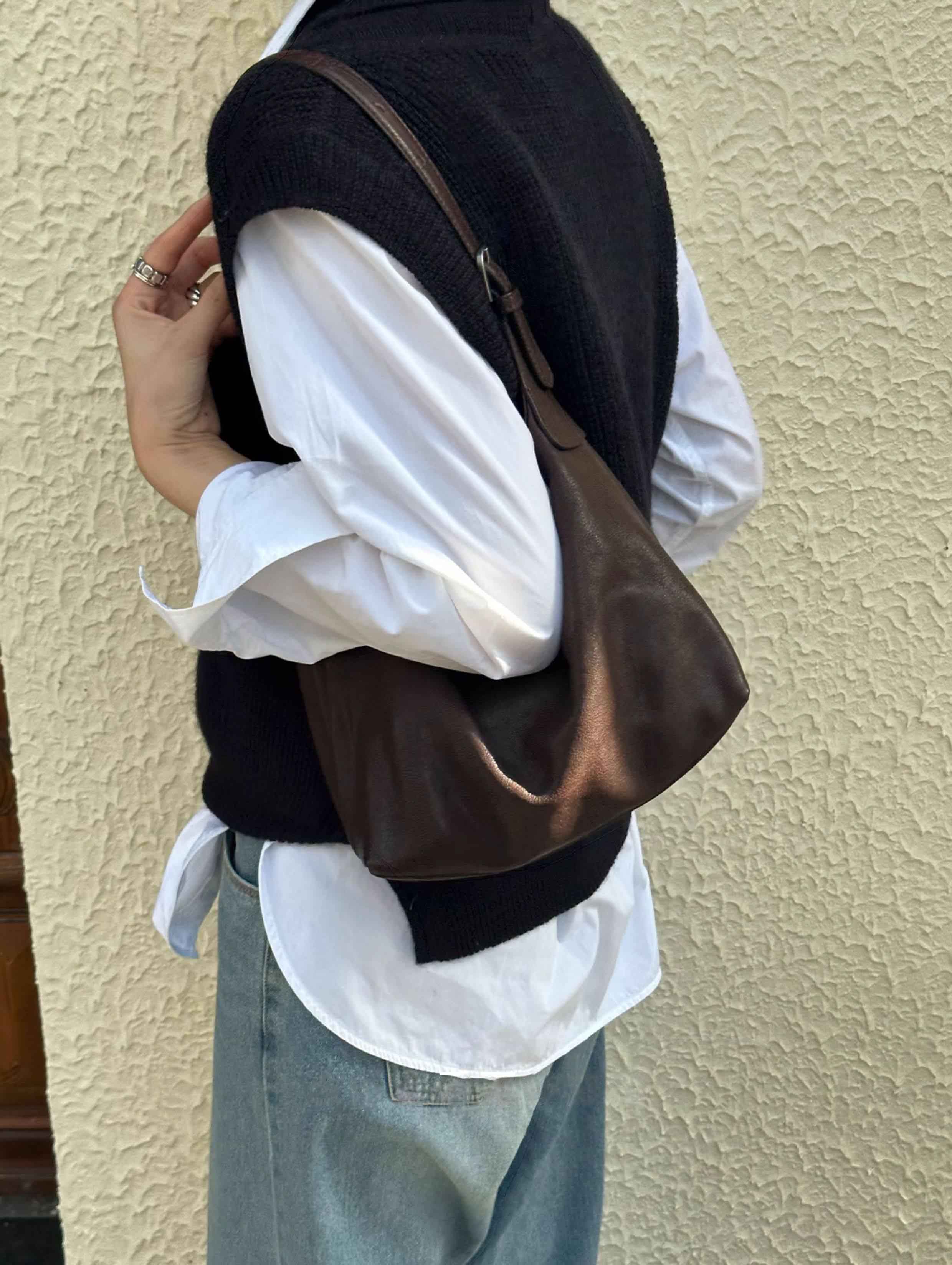 香港狄記皮具 狄記 原創真皮手工 ins郵差包 ins風格包包 頭層牛皮包包 皮革 原創手工真皮 皮件 DEEPKEE 復古真皮手工包