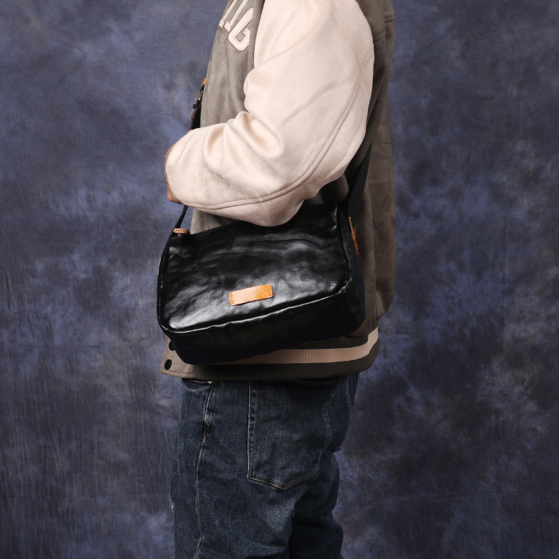 香港狄記皮具 狄記 原創真皮手工 ins郵差包 ins風格包包 頭層牛皮包包 皮革 原創手工真皮 皮件 DEEPKEE 復古真皮手工包