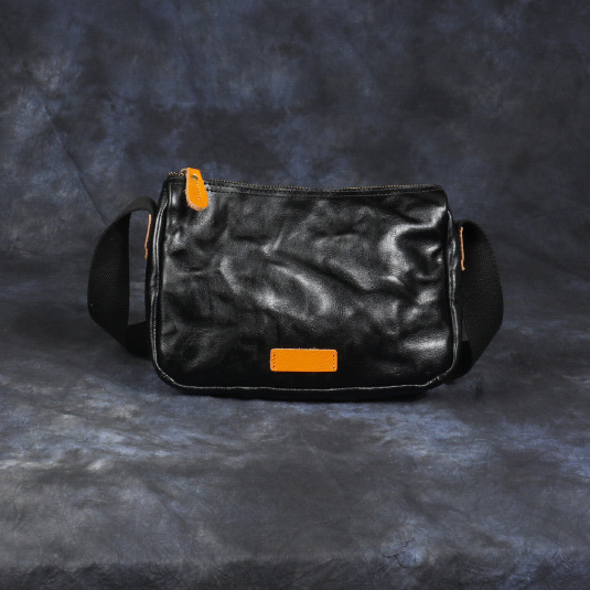 香港狄記皮具 狄記 原創真皮手工 ins郵差包 ins風格包包 頭層牛皮包包 皮革 原創手工真皮 皮件 DEEPKEE 復古真皮手工包