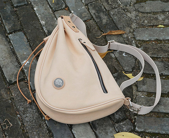 香港狄記皮具 狄記 原創真皮手工 ins郵差包 ins風格包包 頭層牛皮包包 皮革 原創手工真皮 皮件 DEEPKEE 復古真皮手工包