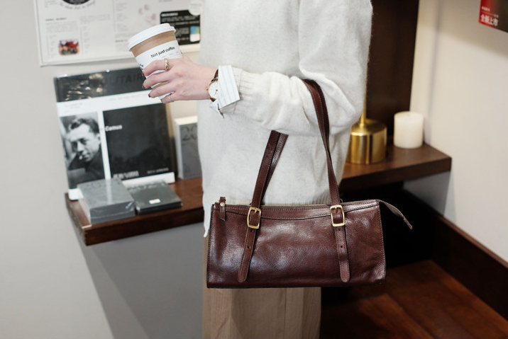 香港狄記皮具 狄記 原創真皮手工 ins郵差包 ins風格包包 頭層牛皮包包 皮革 原創手工真皮 皮件 DEEPKEE 復古真皮手工包