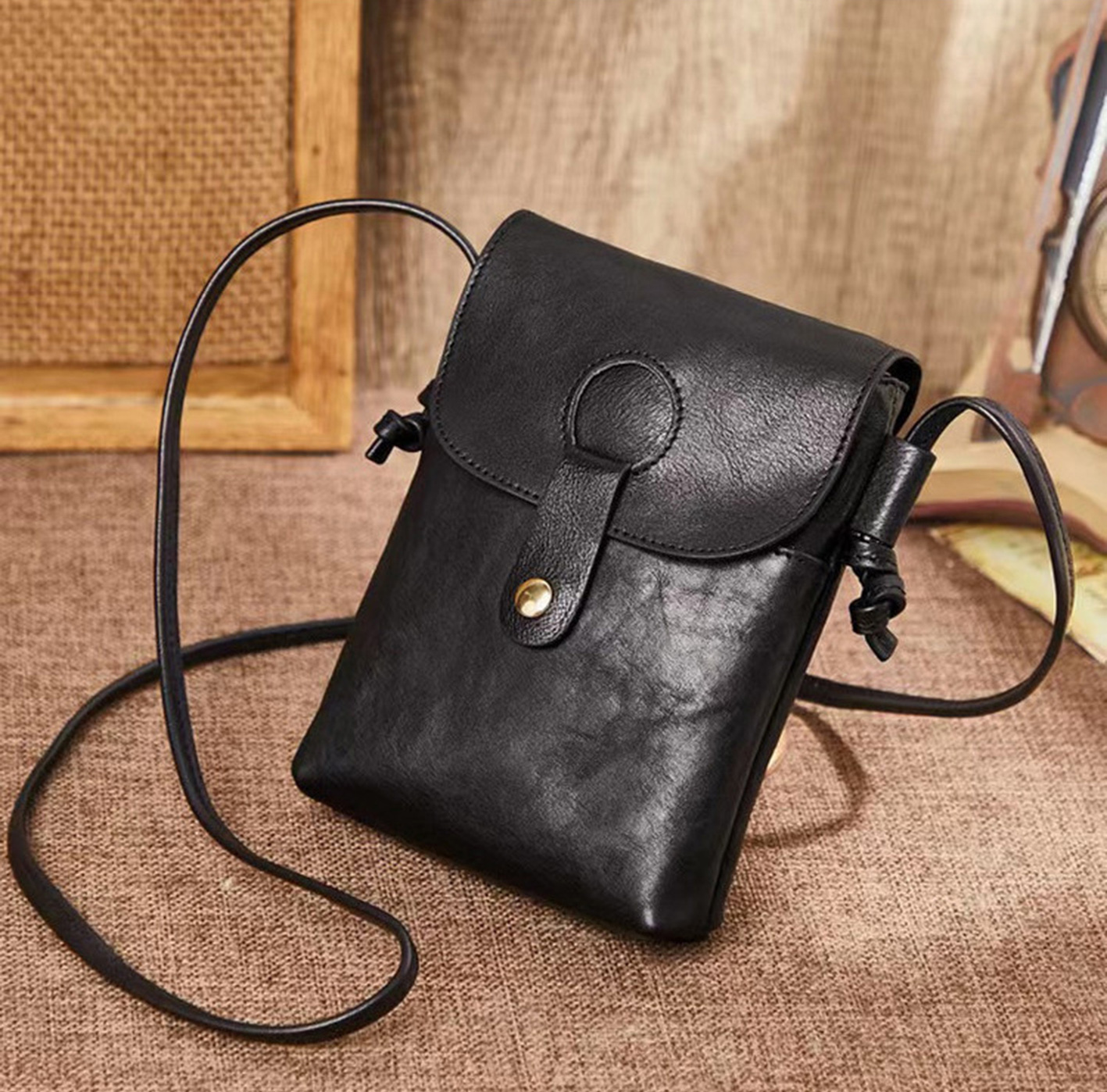 香港狄記皮具 狄記 原創真皮手工 ins郵差包 ins風格包包 頭層牛皮包包 皮革 原創手工真皮 皮件 DEEPKEE 復古真皮手工包