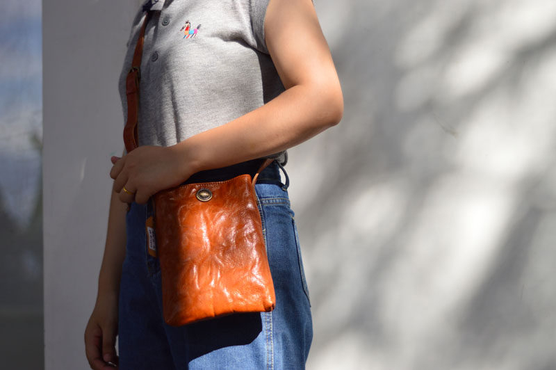 香港狄記皮具 狄記 原創真皮手工 ins郵差包 ins風格包包 頭層牛皮包包 皮革 原創手工真皮 皮件 DEEPKEE 復古真皮手工包