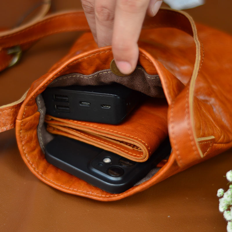 香港狄記皮具 狄記 原創真皮手工 ins郵差包 ins風格包包 頭層牛皮包包 皮革 原創手工真皮 皮件 DEEPKEE 復古真皮手工包