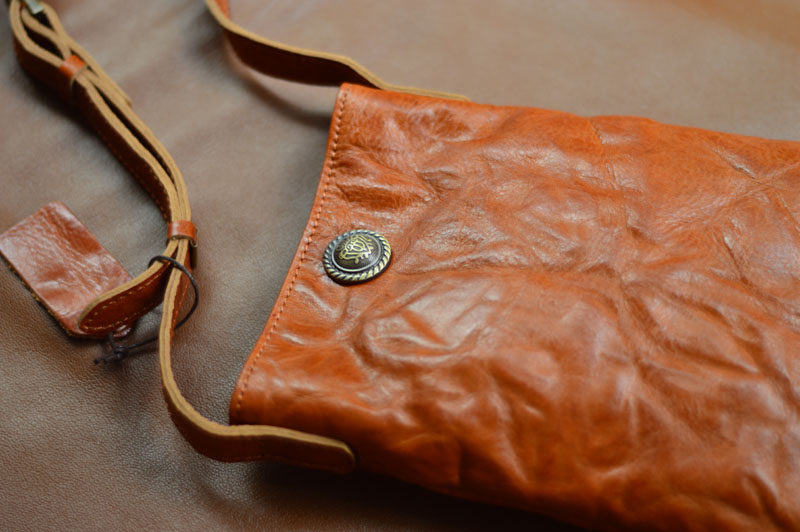 香港狄記皮具 狄記 原創真皮手工 ins郵差包 ins風格包包 頭層牛皮包包 皮革 原創手工真皮 皮件 DEEPKEE 復古真皮手工包