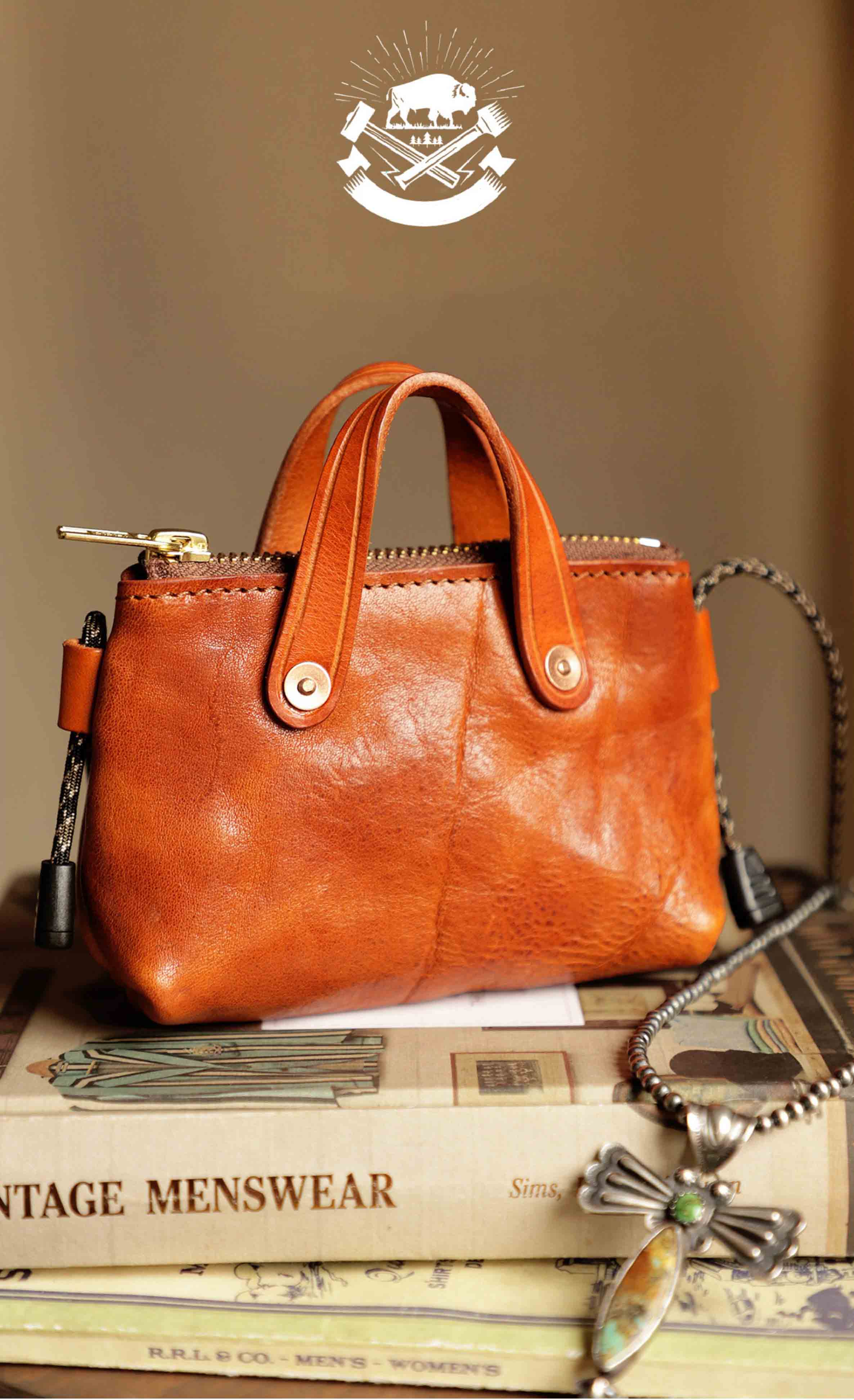 香港狄記皮具 狄記 原創真皮手工 ins郵差包 ins風格包包 頭層牛皮包包 皮革 原創手工真皮 皮件 DEEPKEE 復古真皮手工包