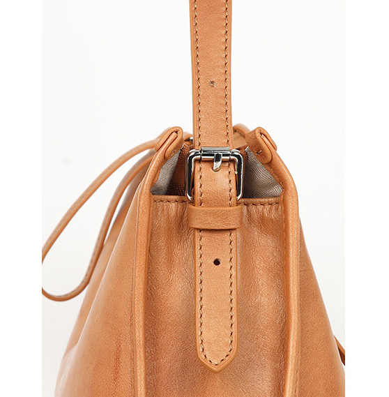 香港狄記皮具 狄記 原創真皮手工 ins郵差包 ins風格包包 頭層牛皮包包 皮革 原創手工真皮 皮件 DEEPKEE 復古真皮手工包