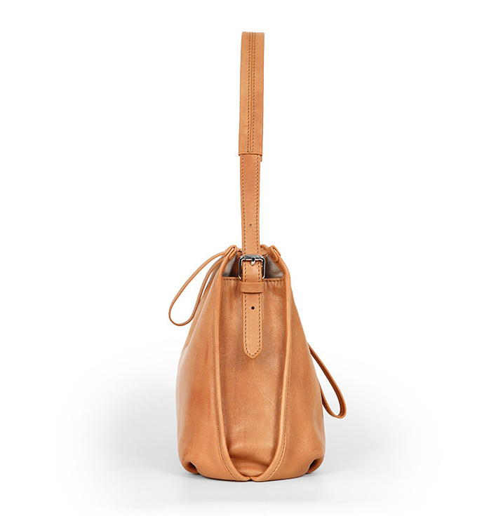 香港狄記皮具 狄記 原創真皮手工 ins郵差包 ins風格包包 頭層牛皮包包 皮革 原創手工真皮 皮件 DEEPKEE 復古真皮手工包