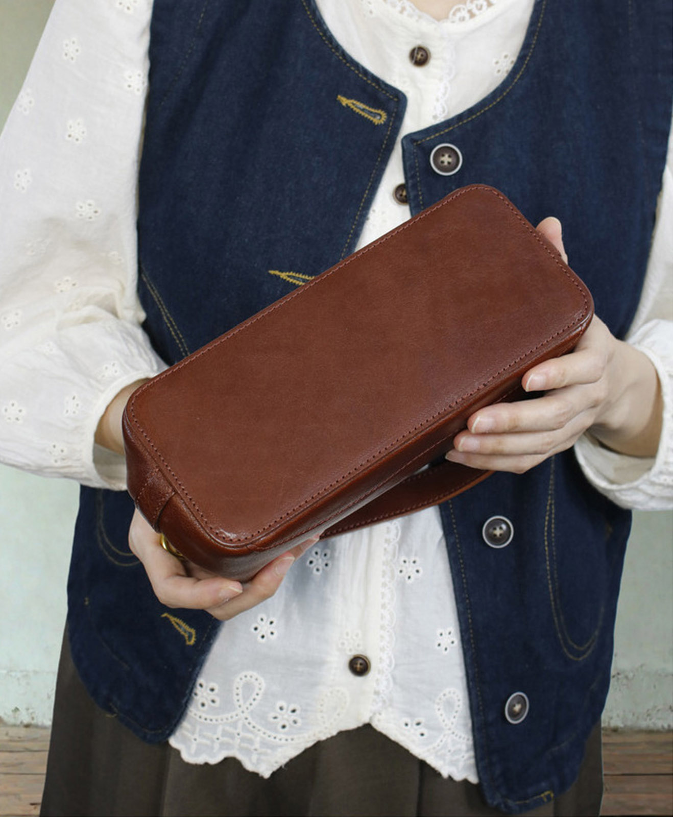 香港狄記皮具 狄記 原創真皮手工 ins郵差包 ins風格包包 頭層牛皮包包 皮革 原創手工真皮 皮件 DEEPKEE 復古真皮手工包