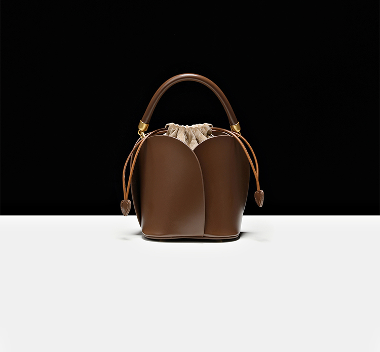 DEEPKEE original nubuck handmade full-grain genuine leather cowhide bag 牛皮花瓣包水桶包花朵包 160 號