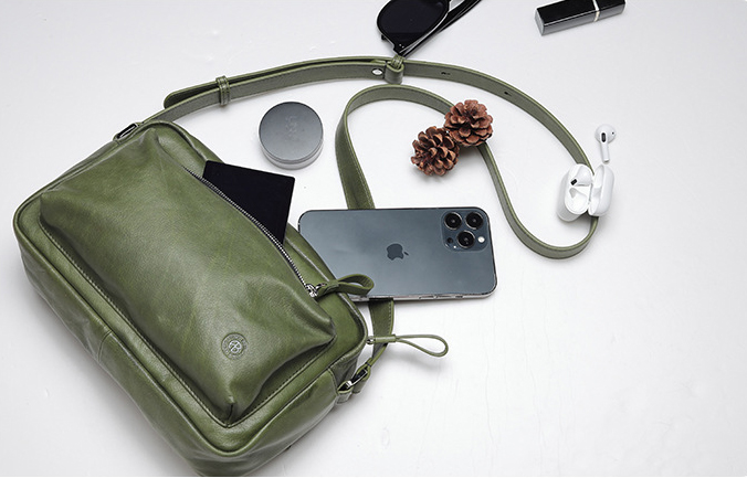 香港狄記皮具 狄記 原創真皮手工 ins郵差包 ins風格包包 頭層牛皮包包 皮革 原創手工真皮 皮件 DEEPKEE 復古真皮手工包