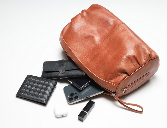 香港狄記皮具 狄記 原創真皮手工 ins郵差包 ins風格包包 頭層牛皮包包 皮革 原創手工真皮 皮件 DEEPKEE 復古真皮手工包