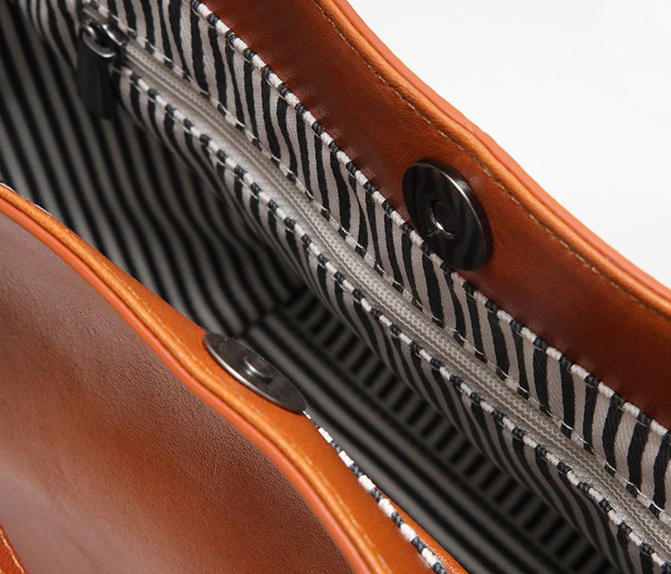 香港狄記皮具 狄記 原創真皮手工 ins郵差包 ins風格包包 頭層牛皮包包 皮革 原創手工真皮 皮件 DEEPKEE 復古真皮手工包