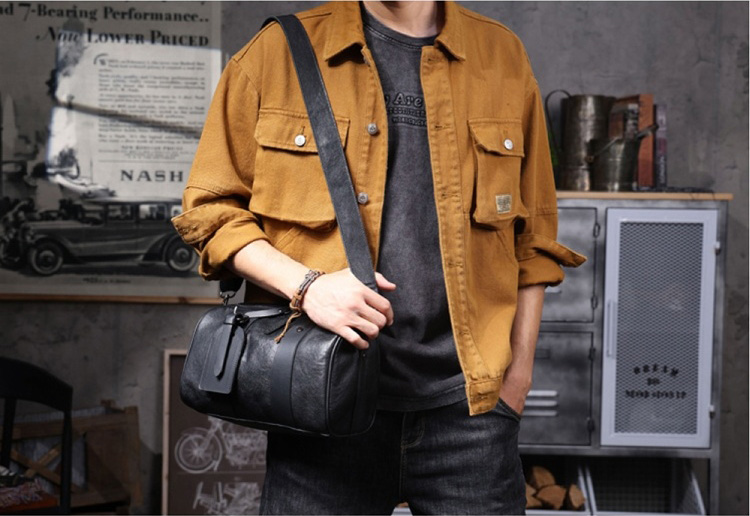 香港狄記皮具 狄記 原創真皮手工 ins郵差包 ins風格包包 頭層牛皮包包 皮革 原創手工真皮 皮件 頭層牛皮肩背圓筒包男包【LB1197】喜番屋
