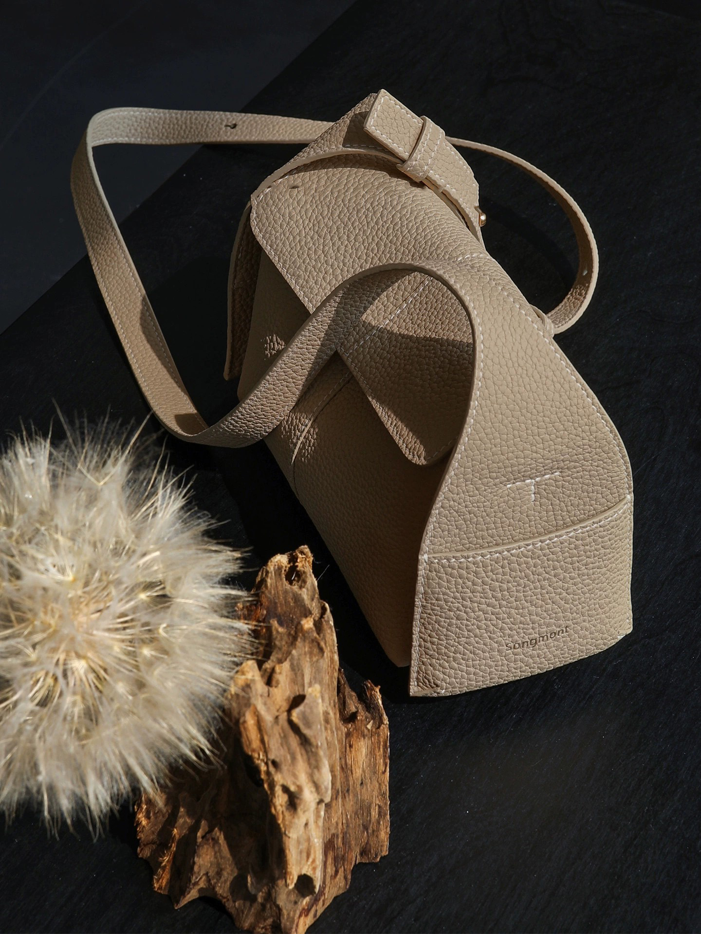 DEEPKEE-掛耳mini屋檐包 BB231036號