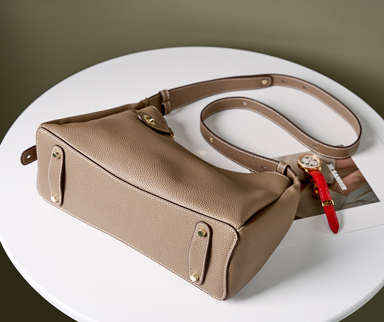 DEEPKEE original nubuck handmade full-grain genuine leather cowhide bag 真皮斜挎單肩包高級感時尚腋下包 2106 號