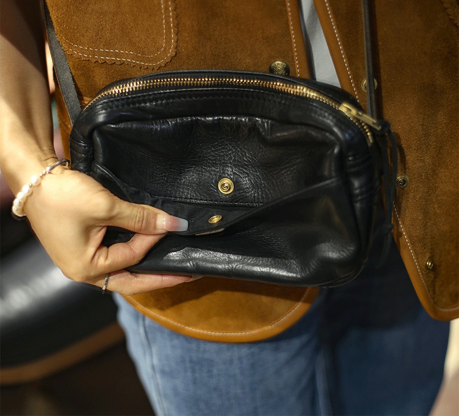 香港狄記皮具 狄記 原創真皮手工 ins郵差包 ins風格包包 頭層牛皮包包 皮革 原創手工真皮 皮件 DEEPKEE 復古真皮手工包