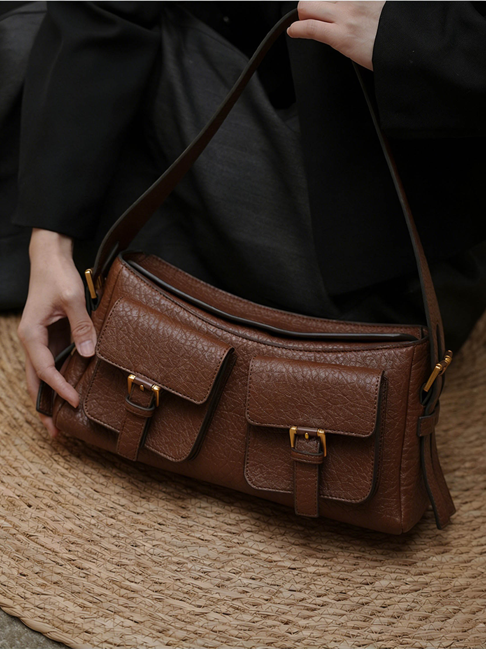 香港狄記皮具 狄記 原創真皮手工 ins郵差包 ins風格包包 頭層牛皮包包 皮革 原創手工真皮 皮件 DEEPKEE 復古真皮手工包