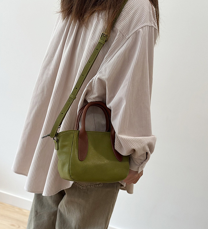 香港狄記皮具 狄記 原創真皮手工 ins郵差包 ins風格包包 頭層牛皮包包 皮革 原創手工真皮 皮件 DEEPKEE 復古真皮手工包