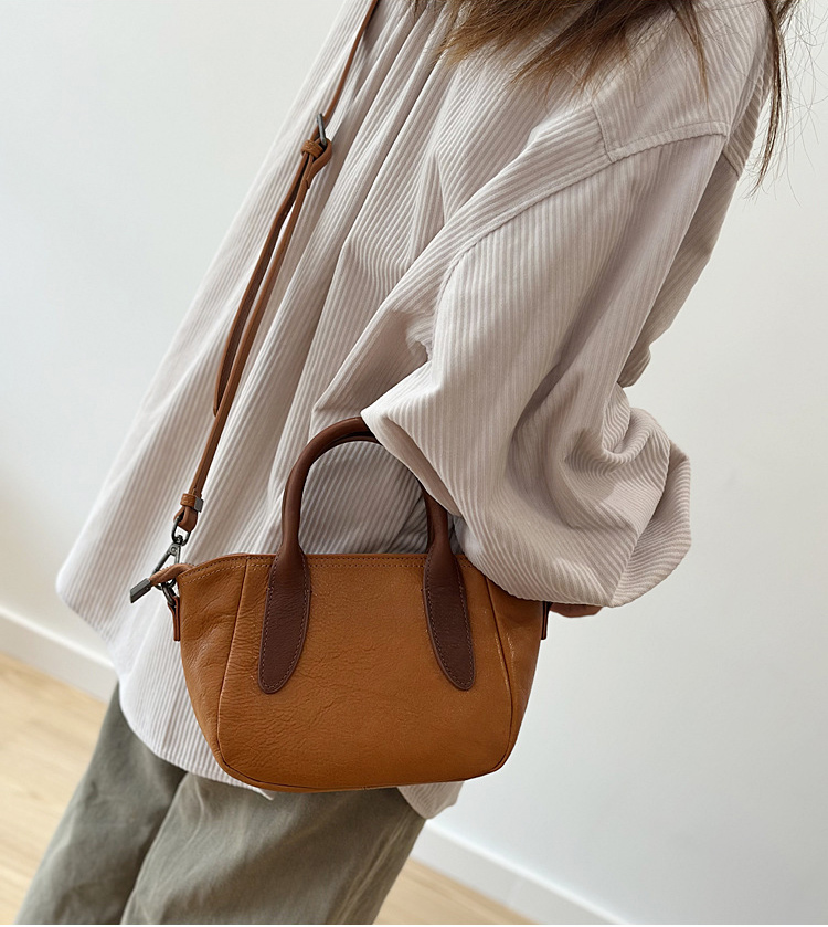 香港狄記皮具 狄記 原創真皮手工 ins郵差包 ins風格包包 頭層牛皮包包 皮革 原創手工真皮 皮件 DEEPKEE 復古真皮手工包