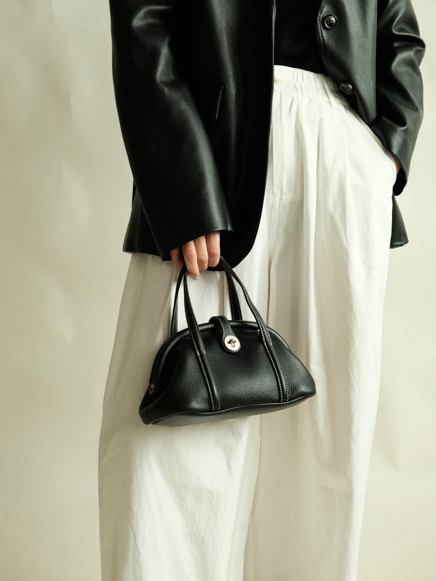 香港狄記皮具 狄記 原創真皮手工 ins郵差包 ins風格包包 頭層牛皮包包 皮革 原創手工真皮 皮件 DEEPKEE 復古真皮手工包