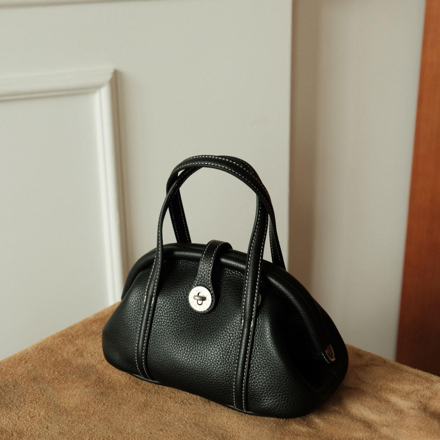 香港狄記皮具 狄記 原創真皮手工 ins郵差包 ins風格包包 頭層牛皮包包 皮革 原創手工真皮 皮件 DEEPKEE 復古真皮手工包