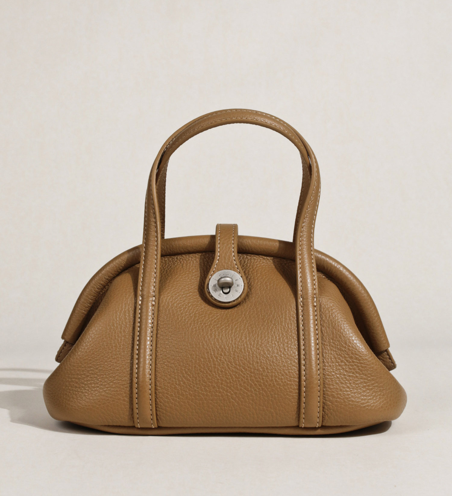 香港狄記皮具 狄記 原創真皮手工 ins郵差包 ins風格包包 頭層牛皮包包 皮革 原創手工真皮 皮件 DEEPKEE 復古真皮手工包