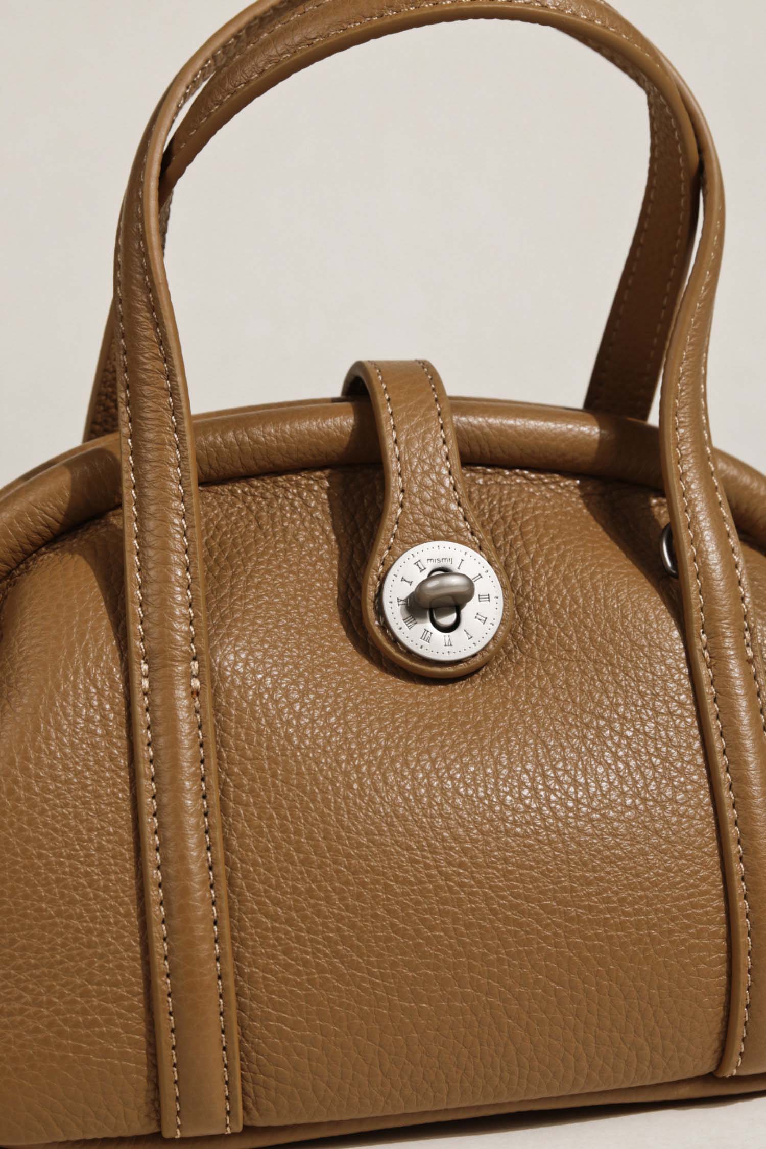 香港狄記皮具 狄記 原創真皮手工 ins郵差包 ins風格包包 頭層牛皮包包 皮革 原創手工真皮 皮件 DEEPKEE 復古真皮手工包