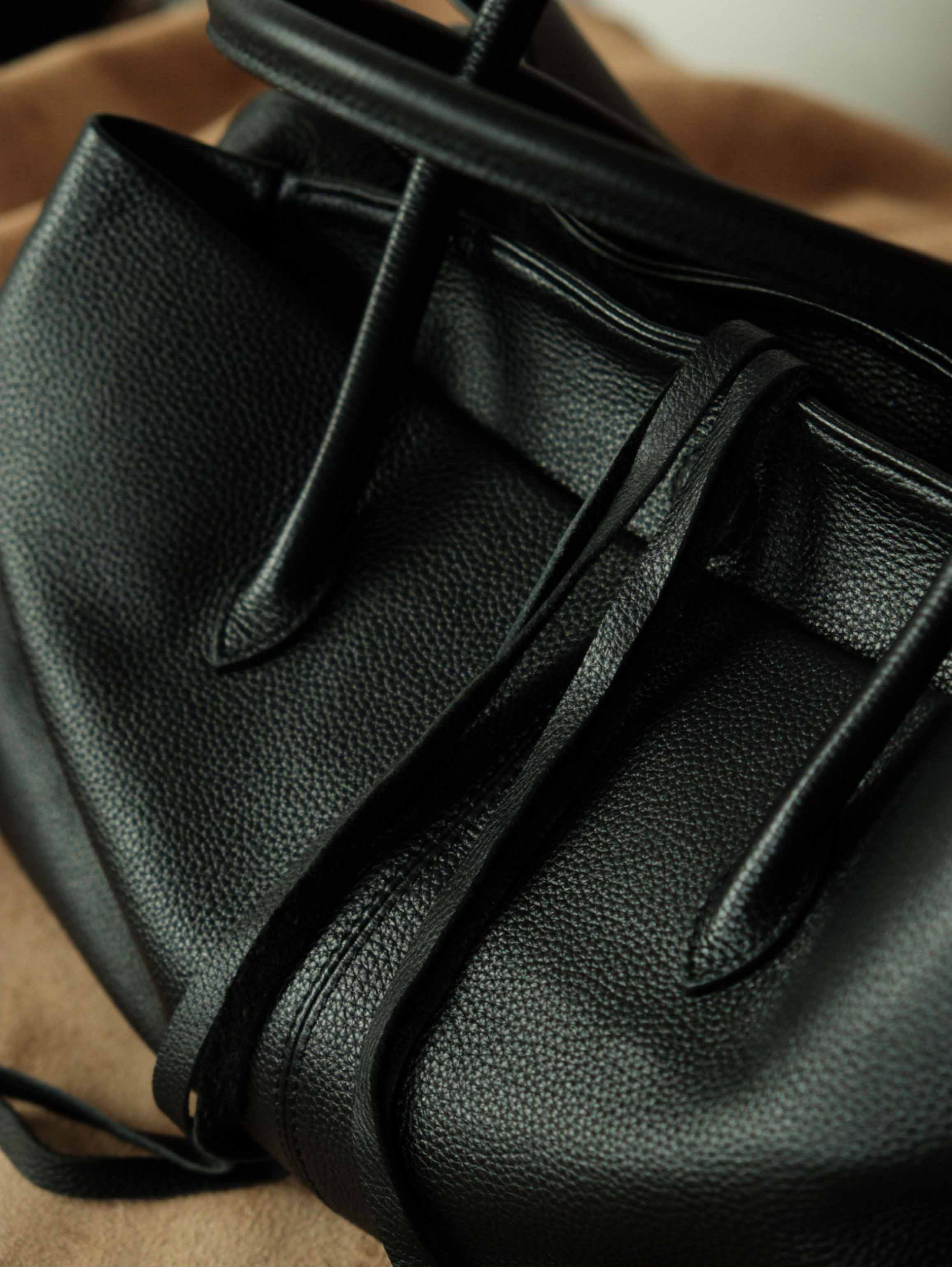 香港狄記皮具 狄記 原創真皮手工 ins郵差包 ins風格包包 頭層牛皮包包 皮革 原創手工真皮 皮件 DEEPKEE 復古真皮手工包