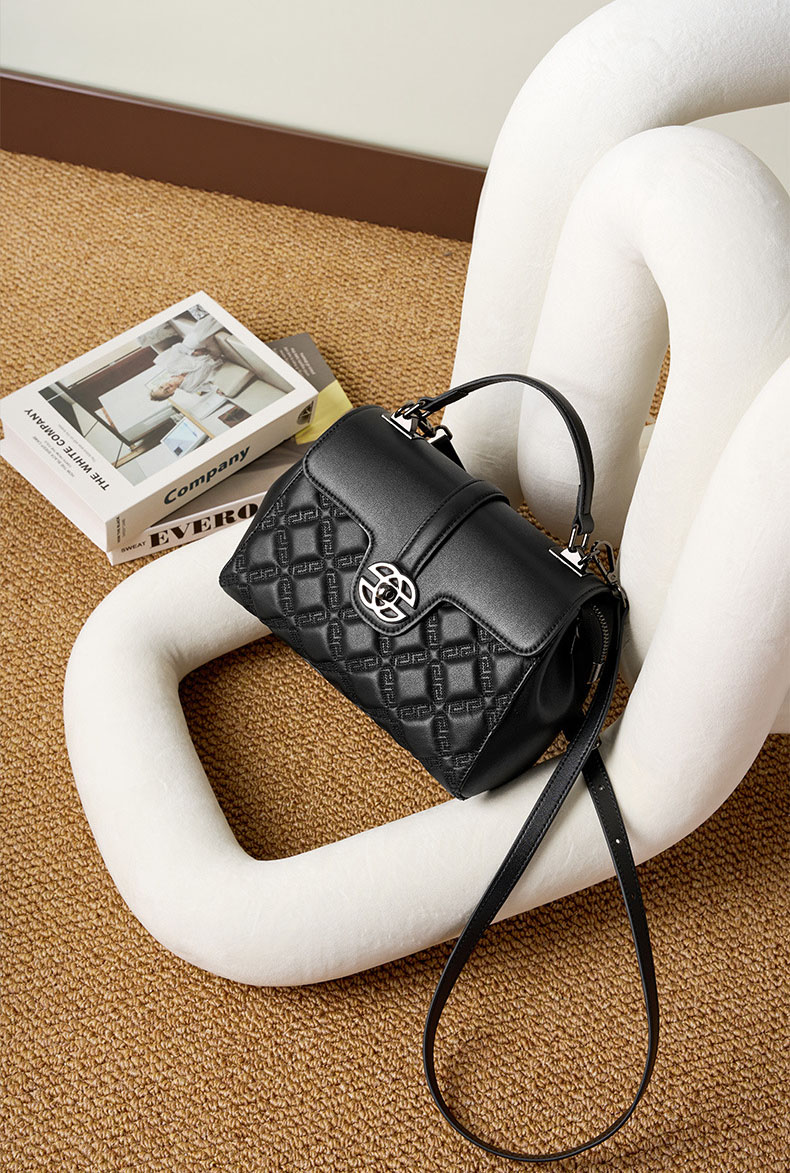 DEEPKEE original nubuck handmade full-grain genuine leather cowhide bag 真皮菱格真皮鏈條小包 2578 號