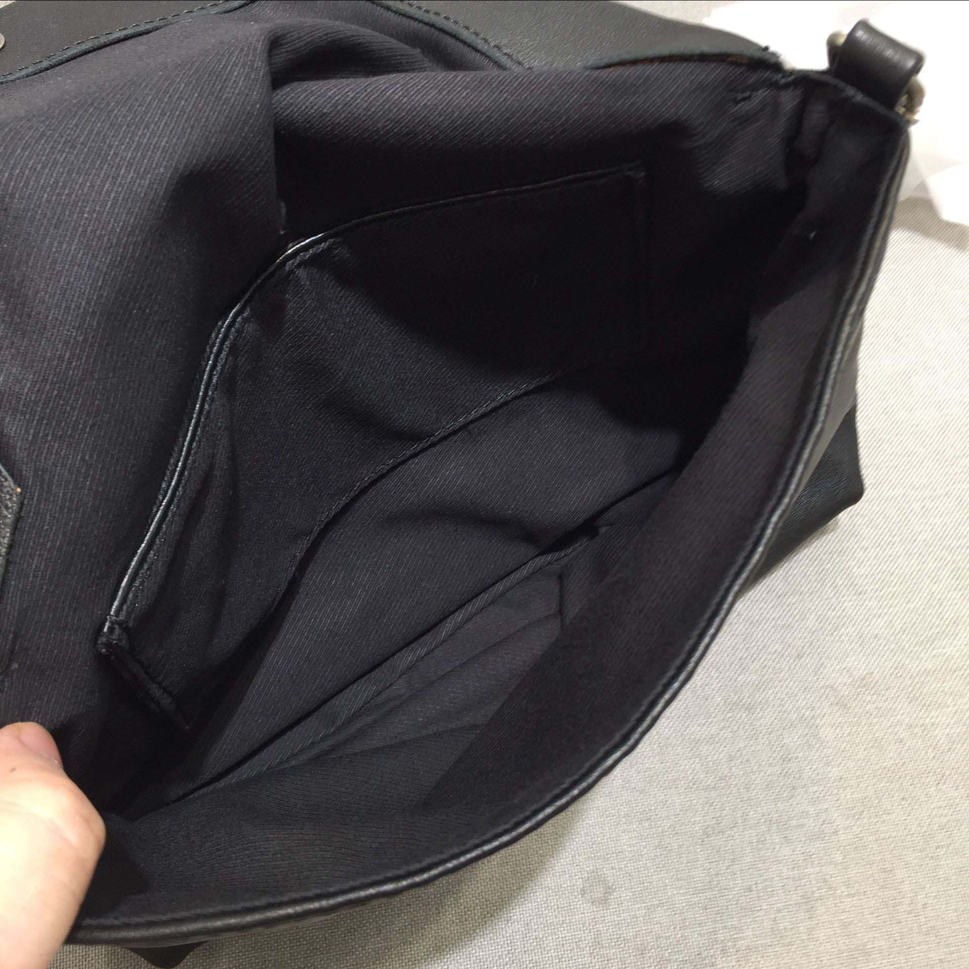 香港狄記皮具 狄記 原創真皮手工 ins郵差包 ins風格包包 頭層牛皮包包 皮革 原創手工真皮 皮件 DEEPKEE 復古真皮手工包