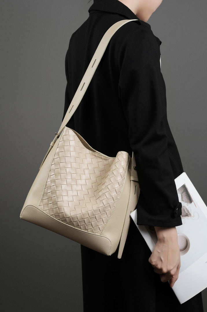 DEEPKEE original nubuck handmade full-grain genuine leather cowhide bag 牛皮手工編織大容量時尚單肩斜挎女包 2807 號