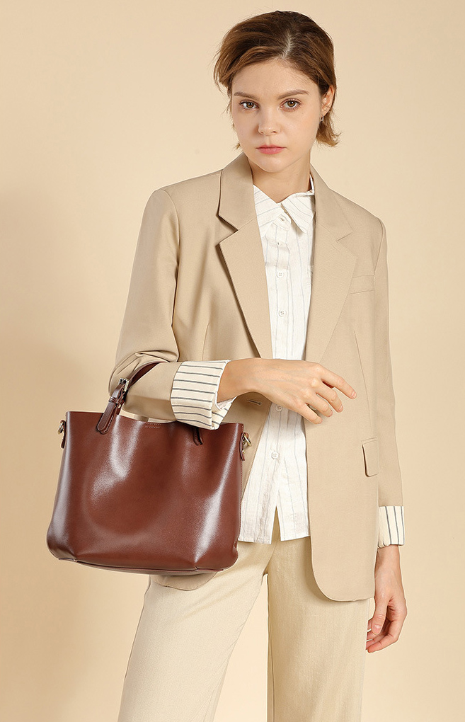 香港狄記皮具 狄記 原創真皮手工 ins郵差包 ins風格包包 頭層牛皮包包 皮革 原創手工真皮 皮件 DEEPKEE 復古真皮手工包