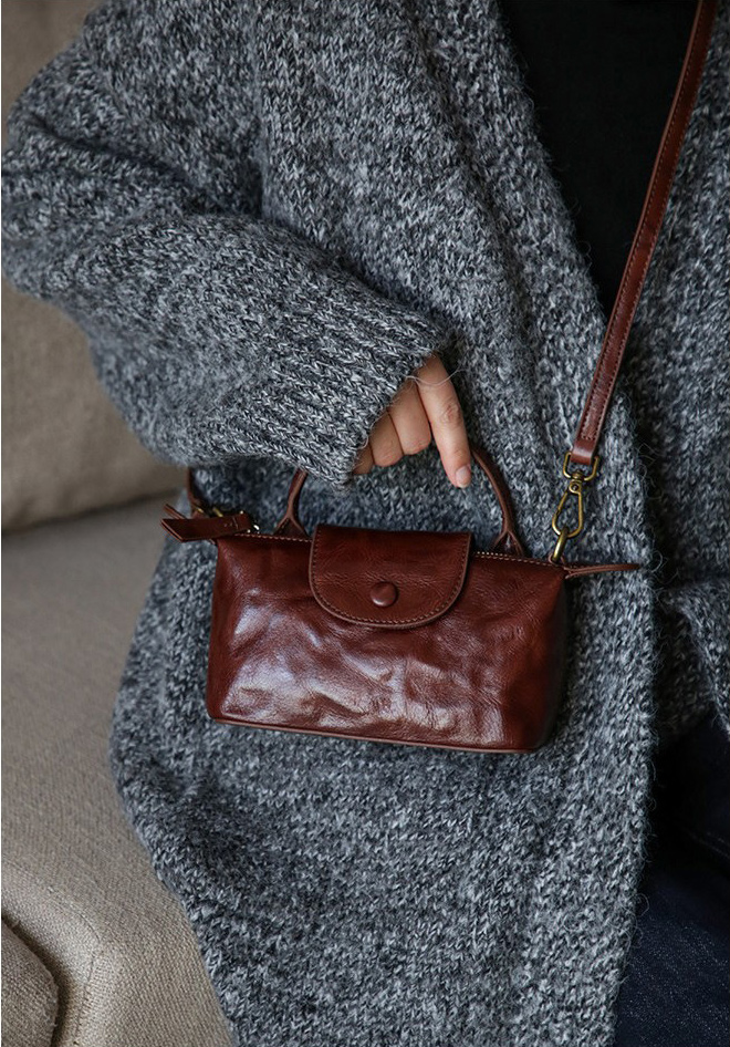 香港狄記皮具 狄記 原創真皮手工 ins郵差包 ins風格包包 頭層牛皮包包 皮革 原創手工真皮 皮件 DEEPKEE 復古真皮手工包