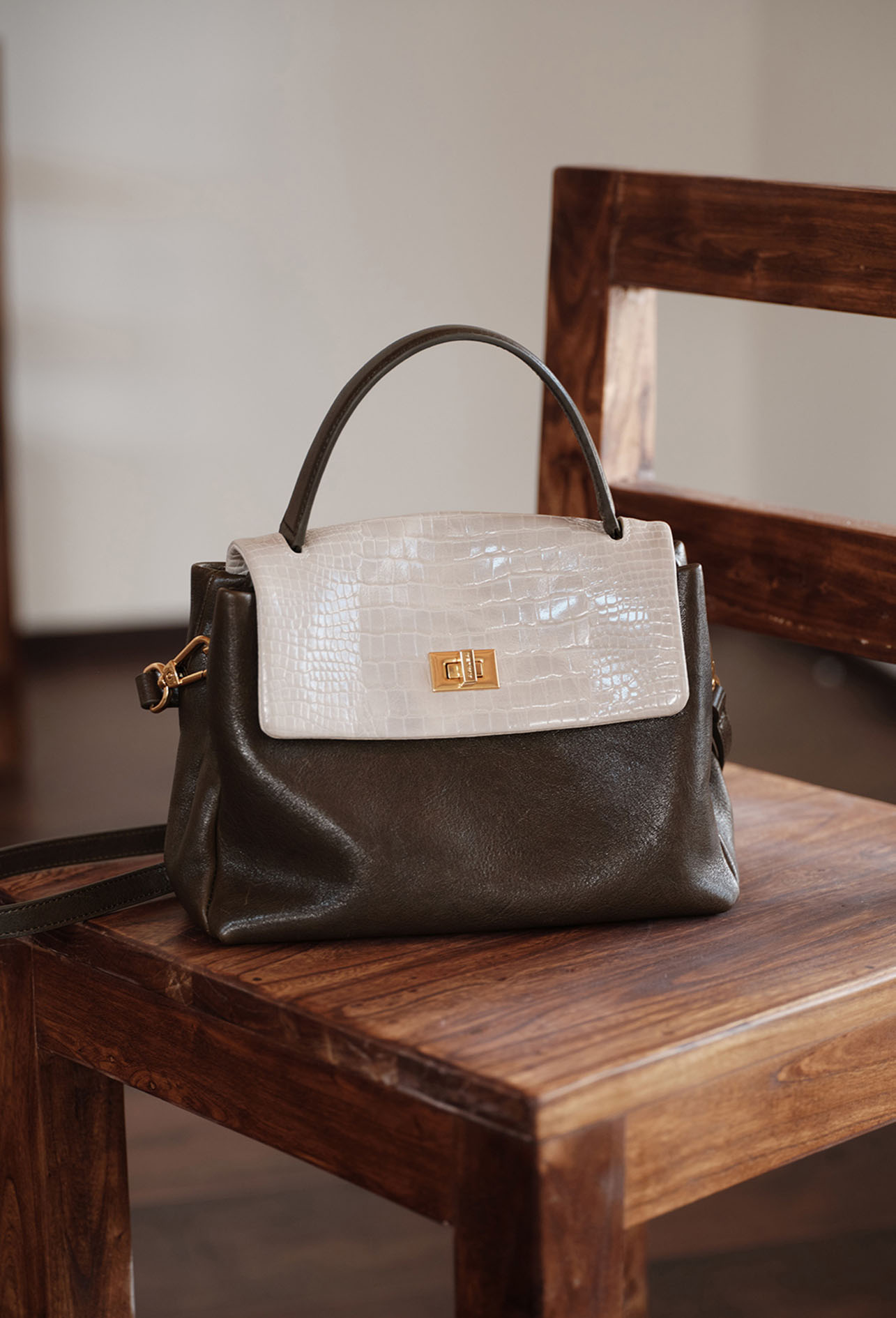 DEEPKEE original nubuck handmade full-grain genuine leather cowhide bag 頭層植鞣牛皮拼色手提包 3158 號