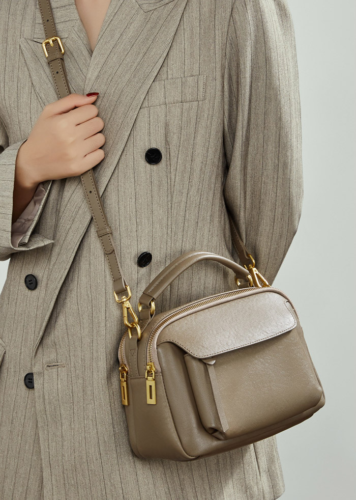 香港狄記皮具 狄記 原創真皮手工 ins郵差包 ins風格包包 頭層牛皮包包 皮革 原創手工真皮 皮件 DEEPKEE 復古真皮手工包