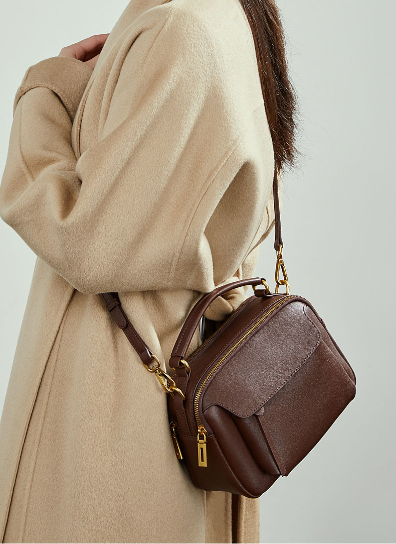 香港狄記皮具 狄記 原創真皮手工 ins郵差包 ins風格包包 頭層牛皮包包 皮革 原創手工真皮 皮件 DEEPKEE 復古真皮手工包