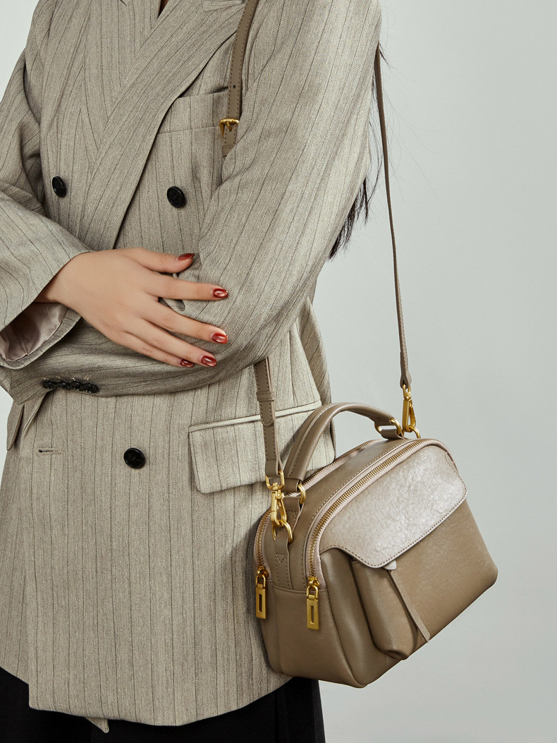 香港狄記皮具 狄記 原創真皮手工 ins郵差包 ins風格包包 頭層牛皮包包 皮革 原創手工真皮 皮件 DEEPKEE 復古真皮手工包