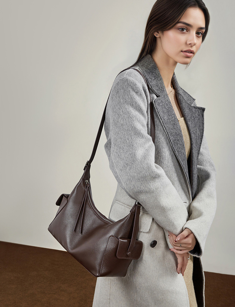 香港狄記皮具 狄記 原創真皮手工 ins郵差包 ins風格包包 頭層牛皮包包 皮革 原創手工真皮 皮件 DEEPKEE 復古真皮手工包