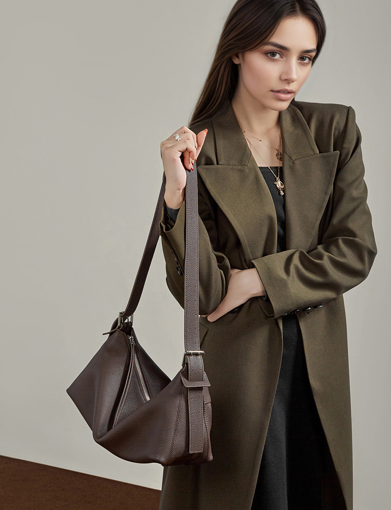 香港狄記皮具 狄記 原創真皮手工 ins郵差包 ins風格包包 頭層牛皮包包 皮革 原創手工真皮 皮件 DEEPKEE 復古真皮手工包