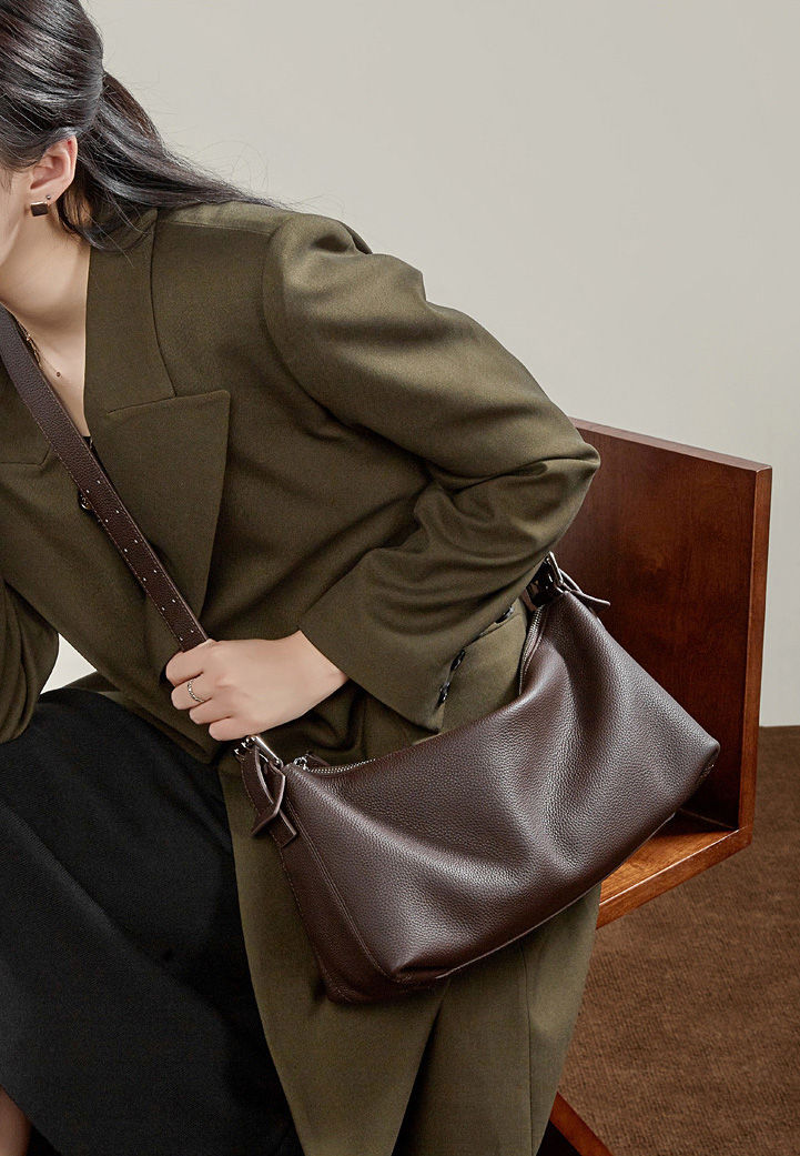 香港狄記皮具 狄記 原創真皮手工 ins郵差包 ins風格包包 頭層牛皮包包 皮革 原創手工真皮 皮件 DEEPKEE 復古真皮手工包