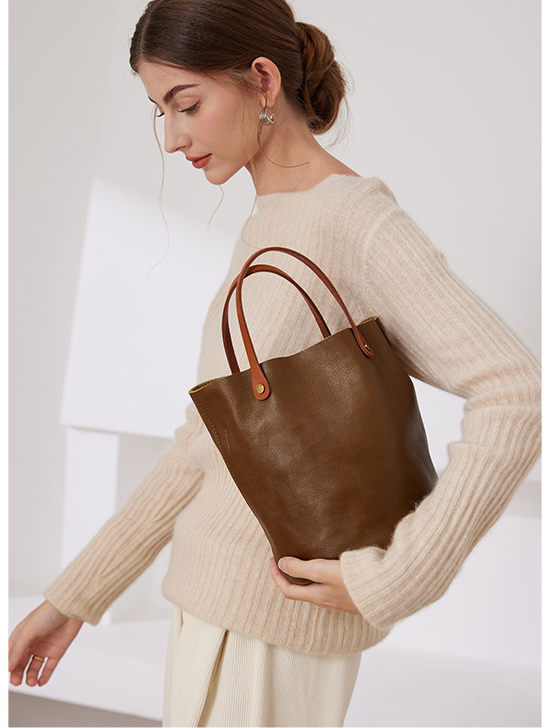 香港狄記皮具 狄記 原創真皮手工 ins郵差包 ins風格包包 頭層牛皮包包 皮革 原創手工真皮 皮件 DEEPKEE 復古真皮手工包