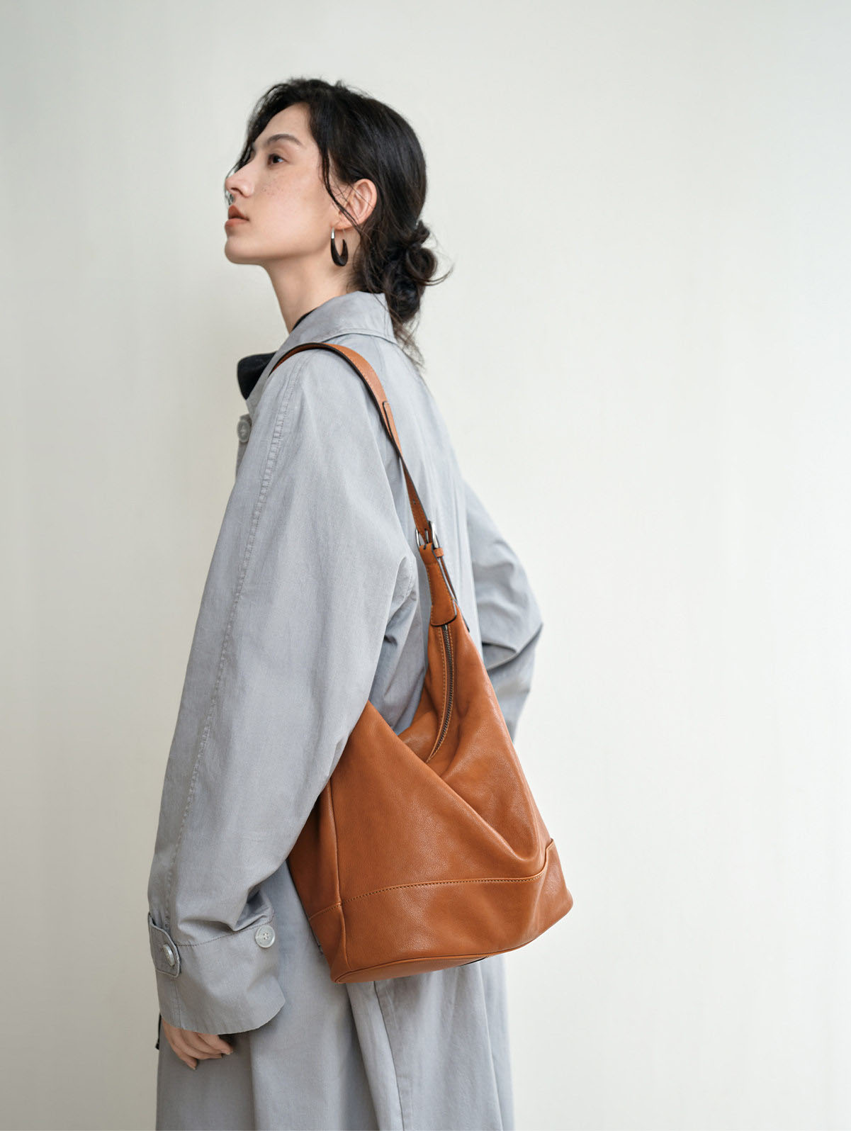 香港狄記皮具 狄記 原創真皮手工 ins郵差包 ins風格包包 頭層牛皮包包 皮革 原創手工真皮 皮件 DEEPKEE 復古真皮手工包