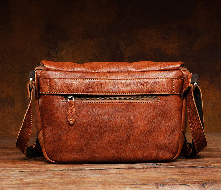 香港狄記皮具 狄記 原創真皮手工 ins郵差包 ins風格包包 頭層牛皮包包 皮革 原創手工真皮 皮件 DEEPKEE 復古真皮手工包