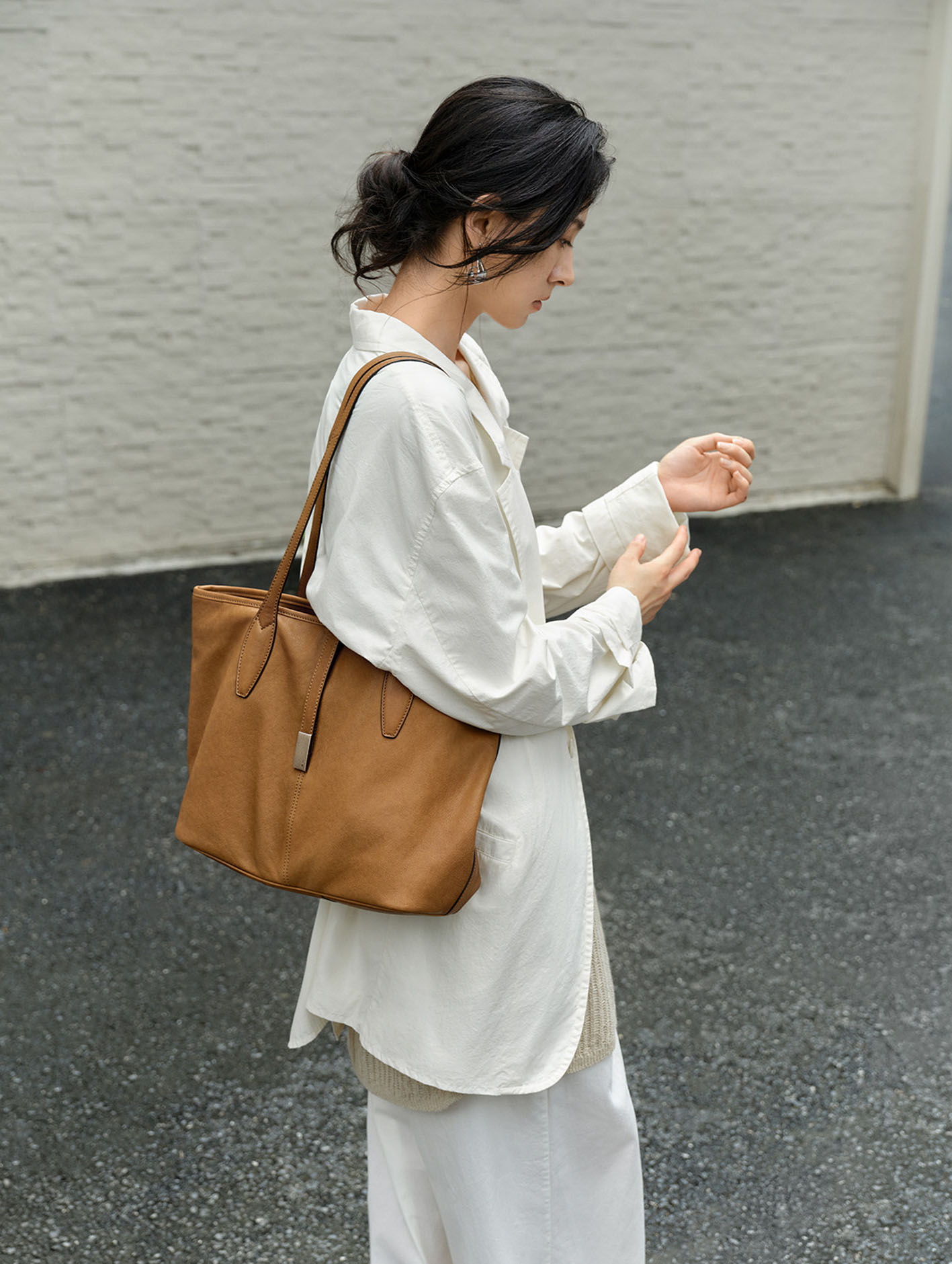 香港狄記皮具 狄記 原創真皮手工 ins郵差包 ins風格包包 頭層牛皮包包 皮革 原創手工真皮 皮件 DEEPKEE 復古真皮手工包