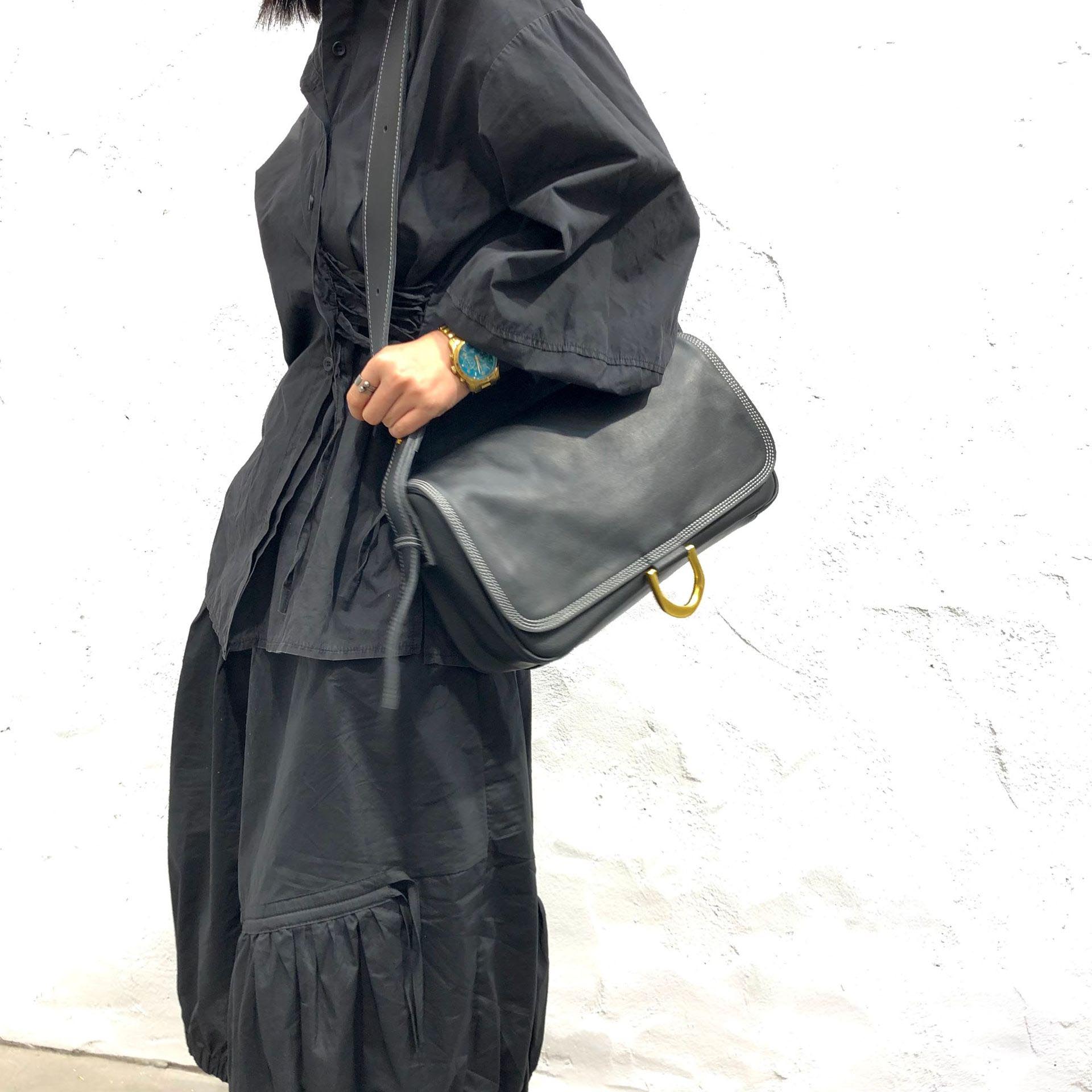 香港狄記皮具 狄記 原創真皮手工 ins郵差包 ins風格包包 頭層牛皮包包 皮革 原創手工真皮 皮件 DEEPKEE 復古真皮手工包